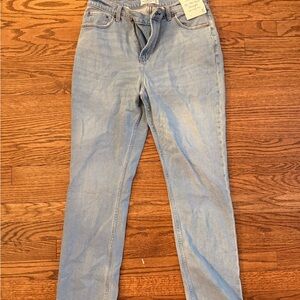 Abercrombie & Fitch Women's Light Blue Straight Leg Jeans